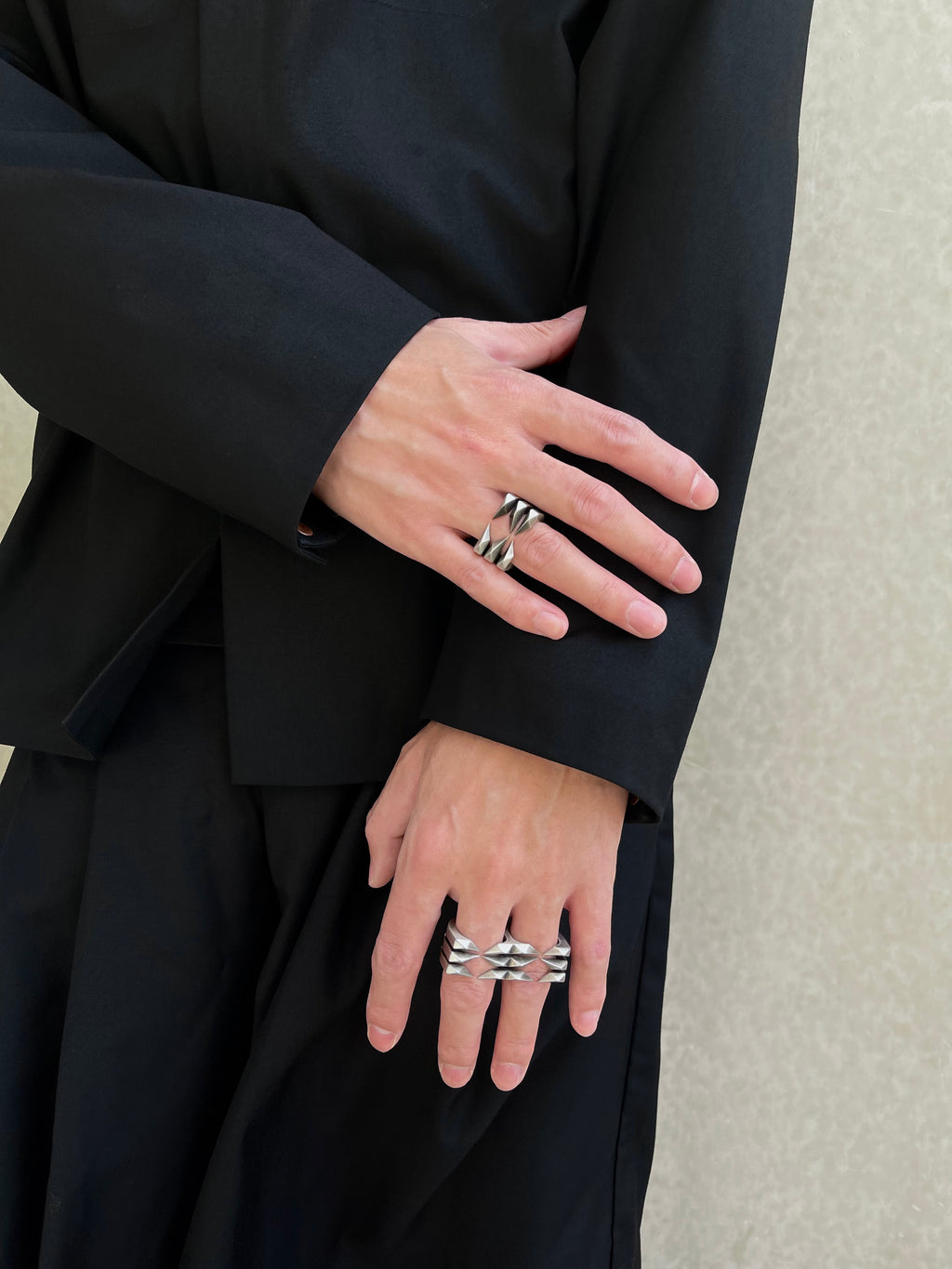 INSECT LEG RING