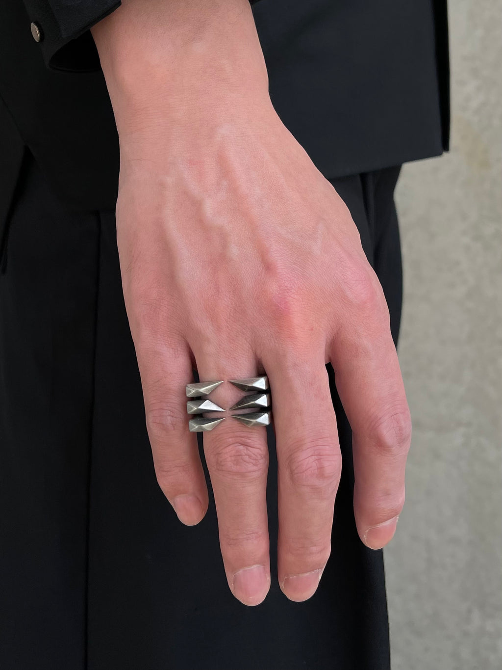 INSECT LEG RING
