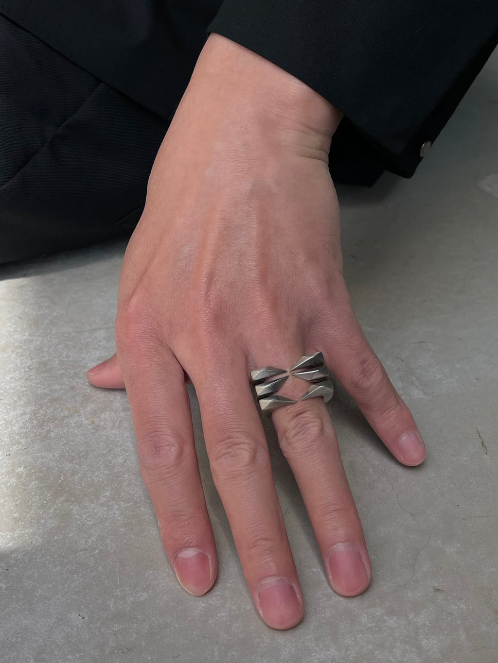 INSECT LEG RING